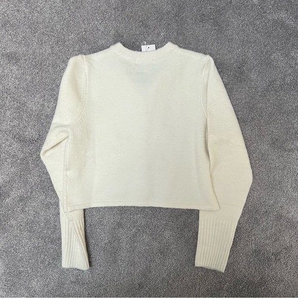 Brand New Junee The Collective Off white flower button Cardigan size Small - Picture 6 of 6